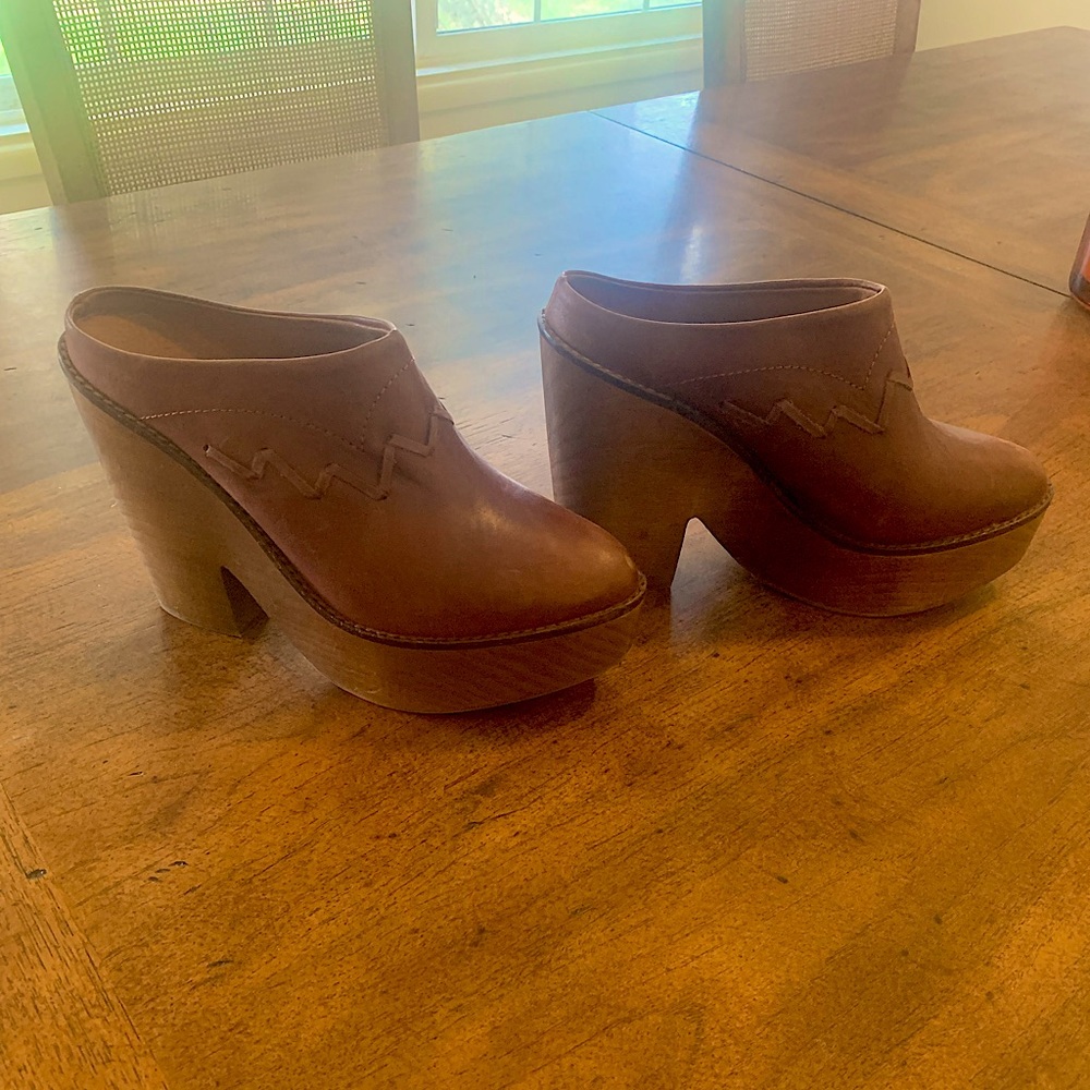 Free people platform 70s style clog mules